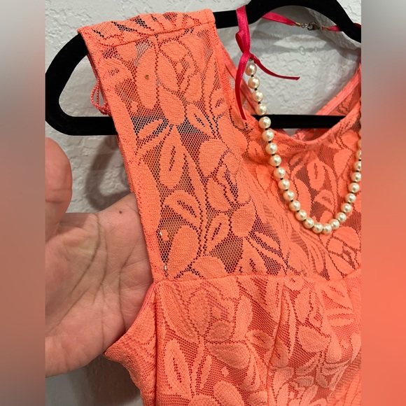 London Times Coral Pink Lace Dress - Picture 4 of 7